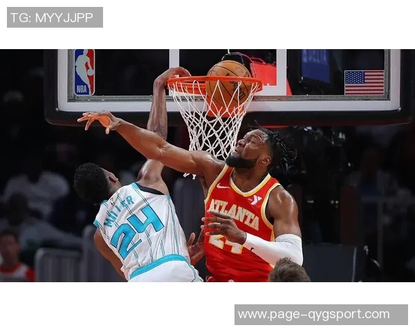 文班在挡拆后华丽转身空接背扣展现惊人弹跳与技巧 文班在挡拆后华丽转身空接背扣展现惊人弹跳与技巧